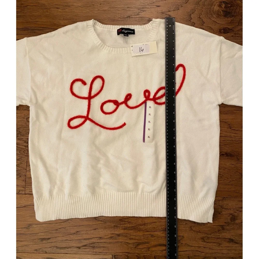 33 Degrees Womens White Love Heart Embroidered Crewneck Sweater XL New
